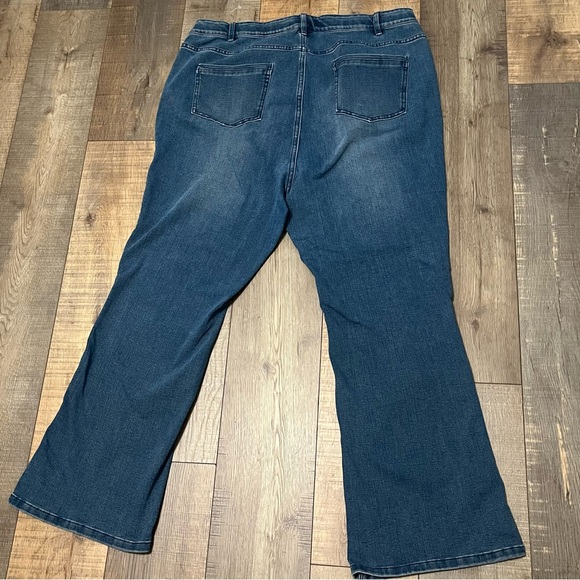 J. Jill Denim Jeans Size 18 Petite High Rise Boot Cut Medium Wash Blue Whiskered - Picture 2 of 13